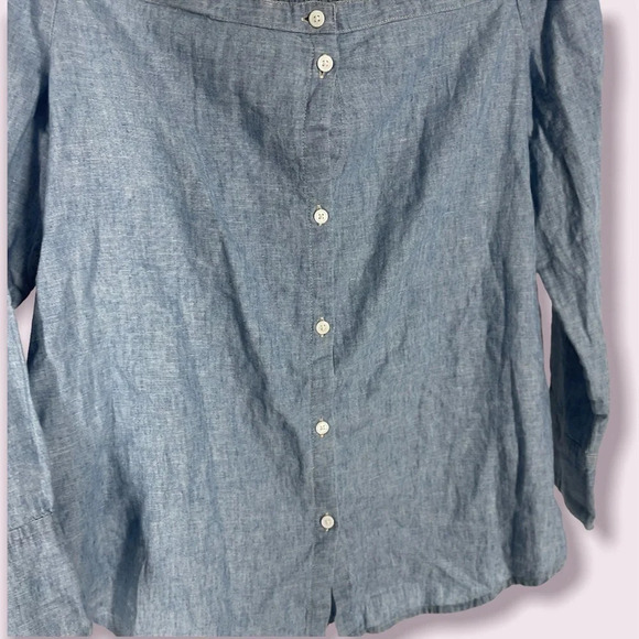 Levi’s Linen cotton blend button back womens shirt Small - Picture 2 of 5